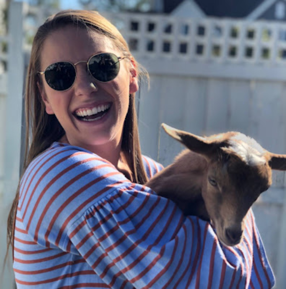 Meet your Posher, Molly